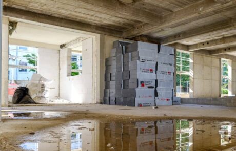 Karl-Immanuel-Kuepper-Stiftung Fortgang der Revitalisierung Innenansicht Rohbau mit Dämmmaterial