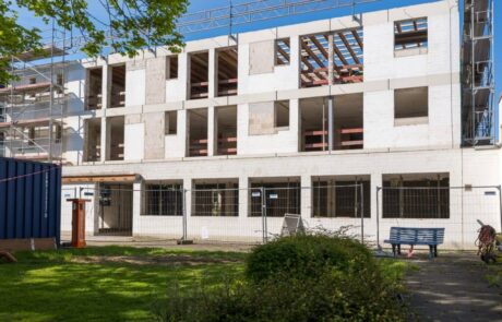 Karl-Immanuel-Kuepper-Stiftung Fortgang der Revitalisierung Ansicht Außenfassade Rohbau